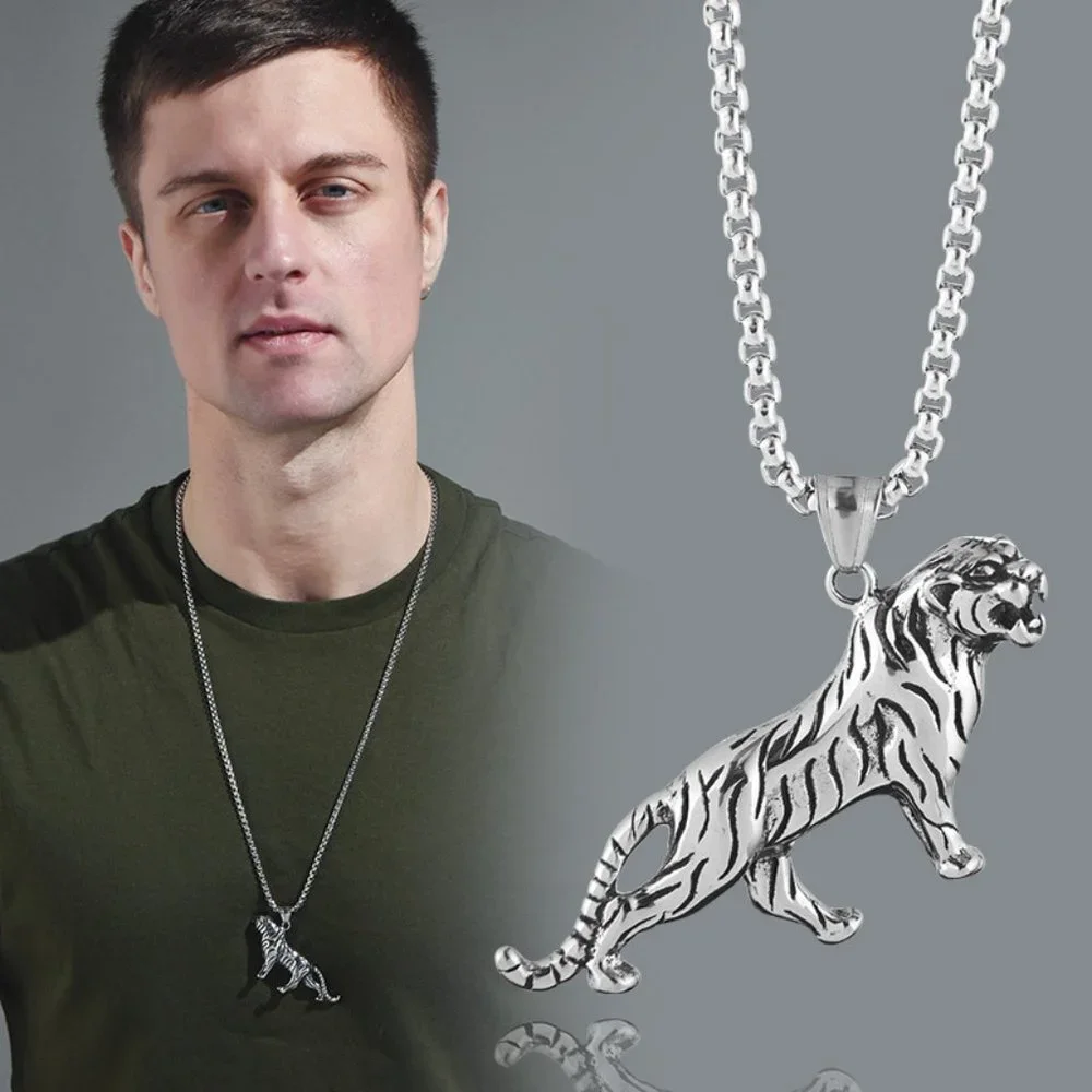 ❤️Animal tiger stainless steel pendant necklace for women/men, N90201P183